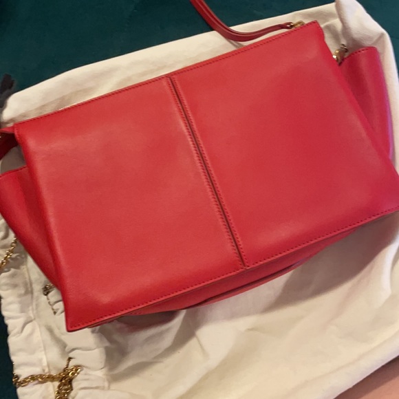 Celine Tri-Fold Clutch in chain smooth leather - Picture 2 of 7